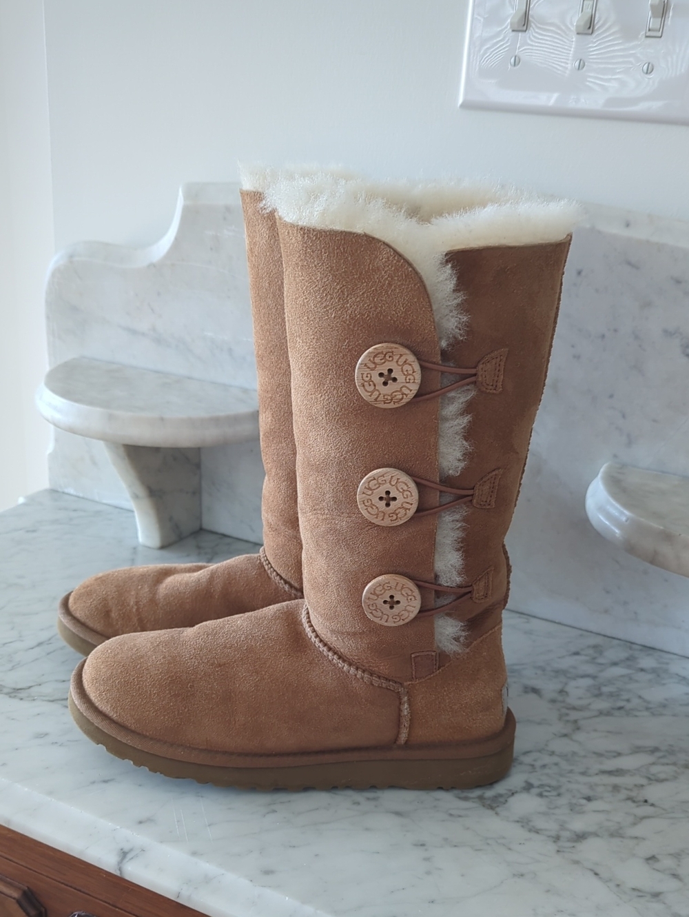 UGG Baily Tall Button Boots in Chestnut Suede - Size 6